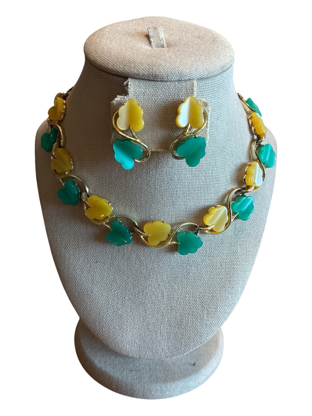 Vintage Gold Plated Yellow & Teal Thermoset Necklace and Earring Set